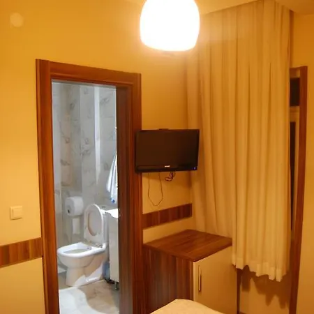 Otel Nil & Alav
