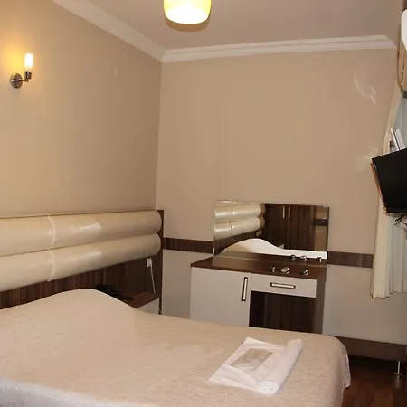 Nil & Alav Hotell 3*