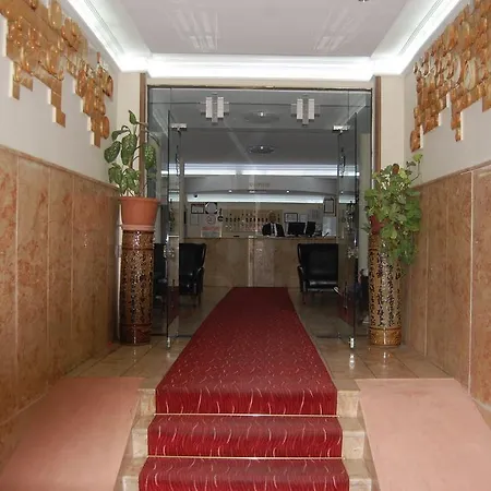 Nil & Alav Hotell 3*