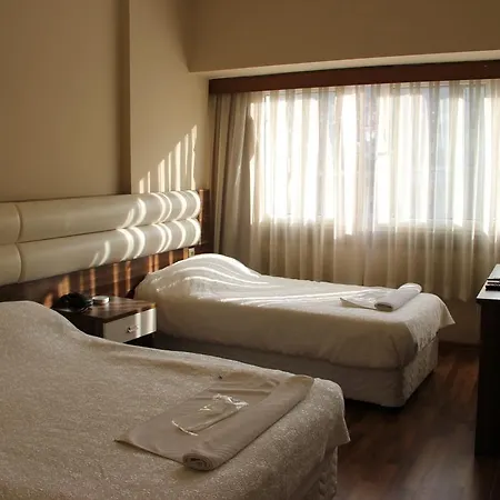 Nil & Alav Hotell Izmir